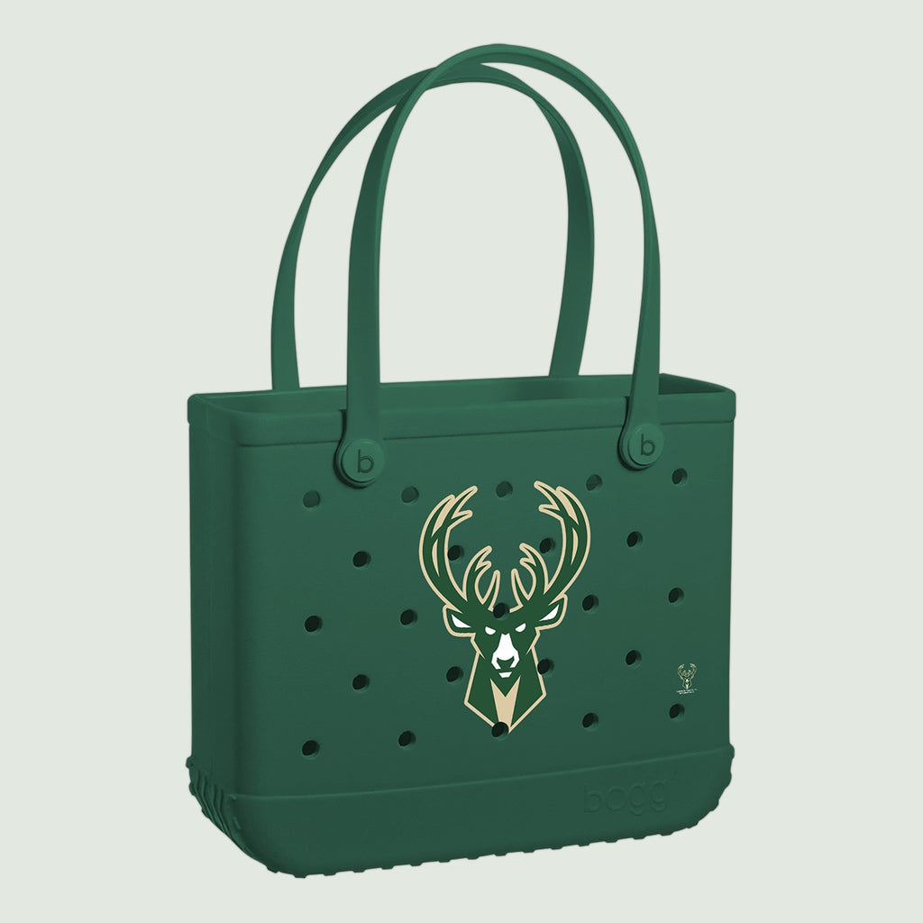 Baby Bogg Bag Milwaukee Bucks Weekend Getaway Beach Bag Oversized Large Capacity with Makeup Bag for Yacht Excursions Travel Organizer Vacation Essentials for Women