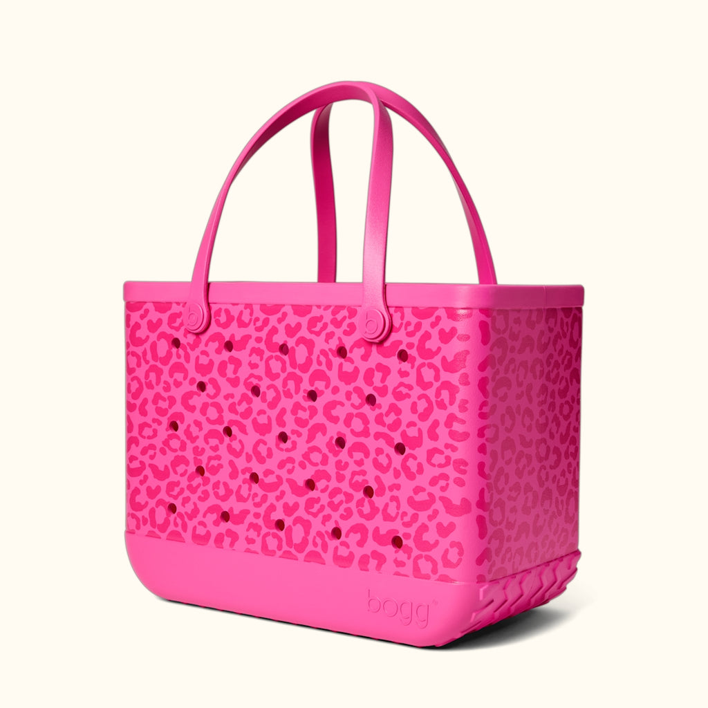Original Bogg Bag Purrr fectly Pink Leopard Summer Holiday Storage Tote Stylish Waterproof Easy Maintenance Surface for Pool Activities