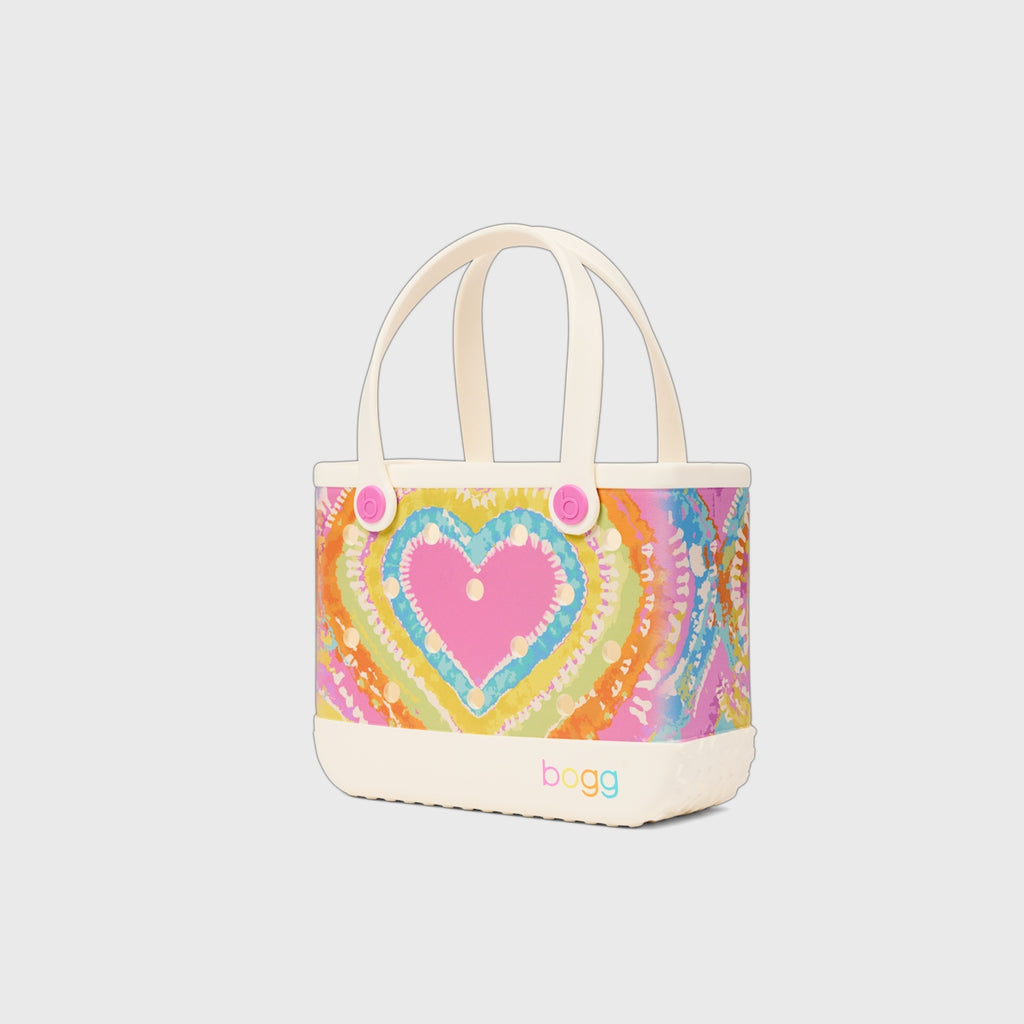 Bitty Bogg Bag Dye licious Heart Pink Taffy Summer Beach Accessories Bag Sandproof Easy Clean with Adjustable Shoulder Strap for Pool Days Travel Organizer Vacation Essentials for Women